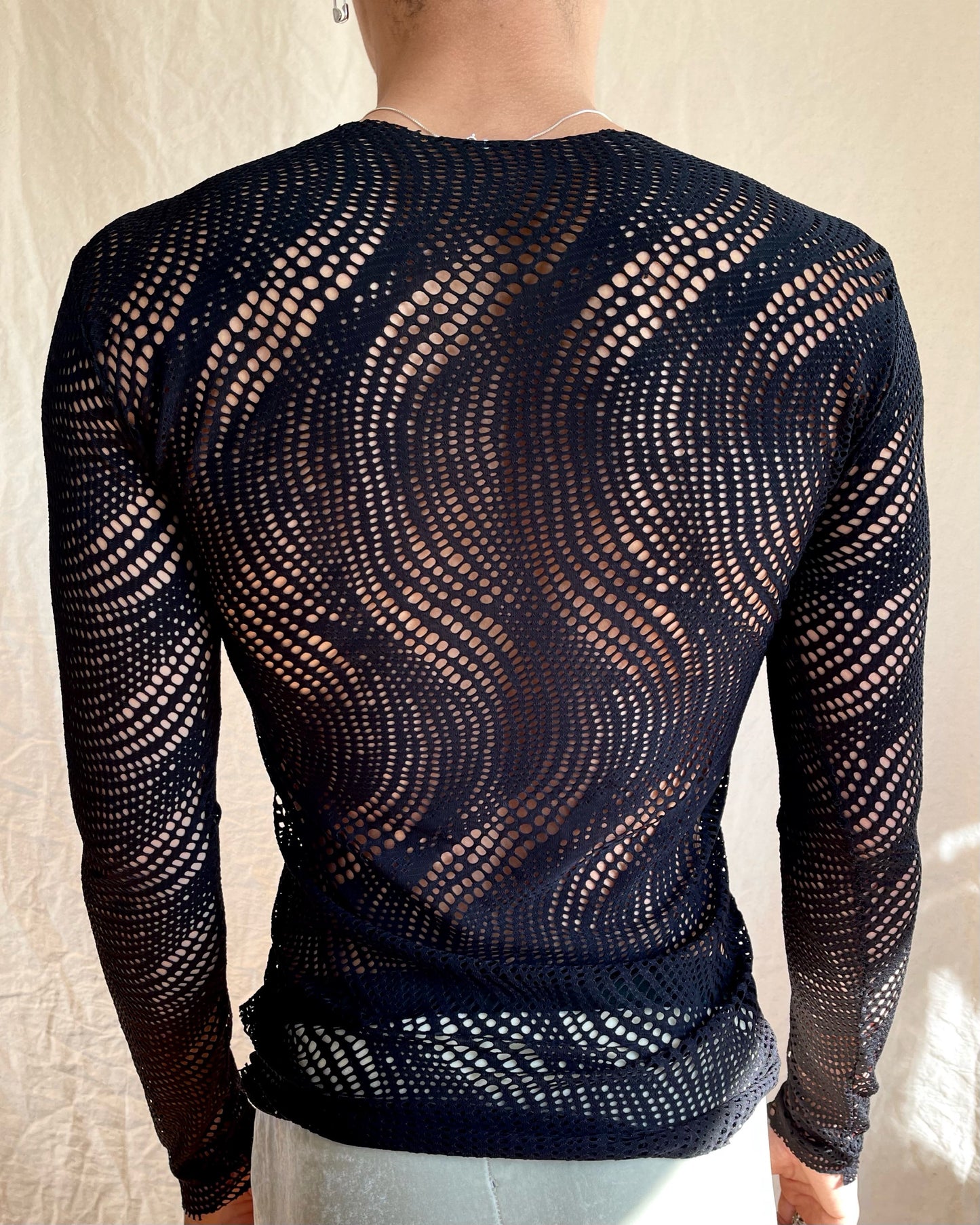 Black Wave Net Top